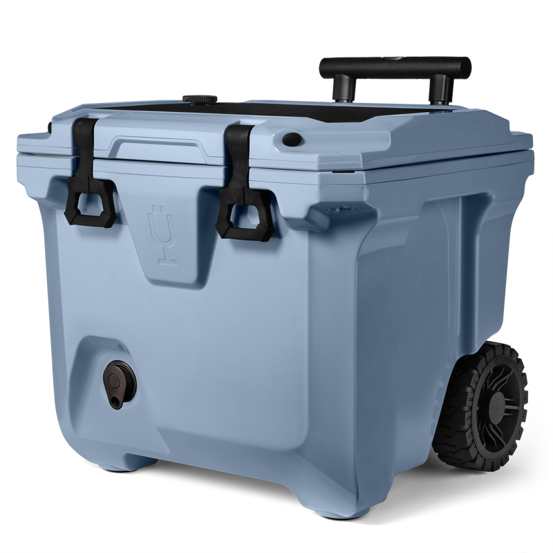 Br Tank 35-Quart Rolling Cooler | Denim